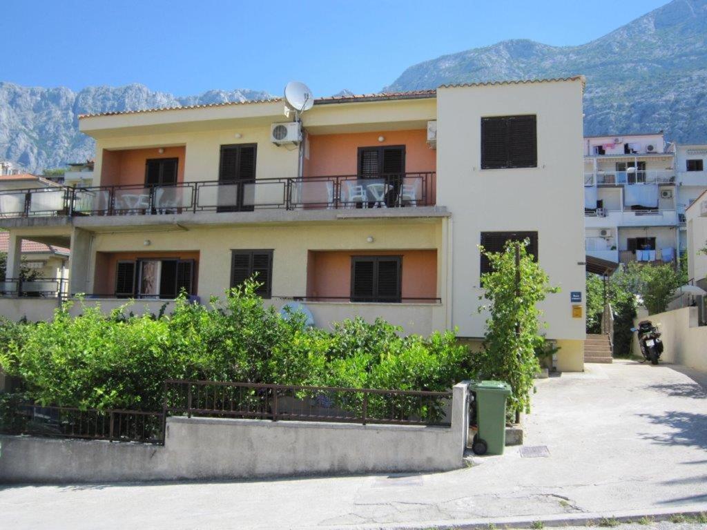 Apartments Mihic Makarska Ngoại thất bức ảnh