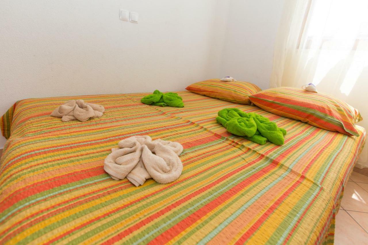 Apartments Mihic Makarska Ngoại thất bức ảnh