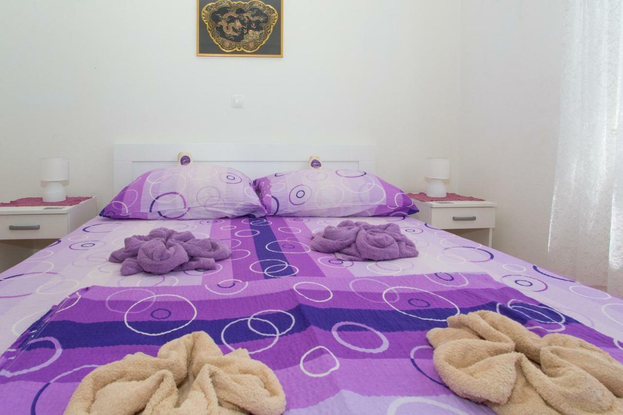 Apartments Mihic Makarska Ngoại thất bức ảnh