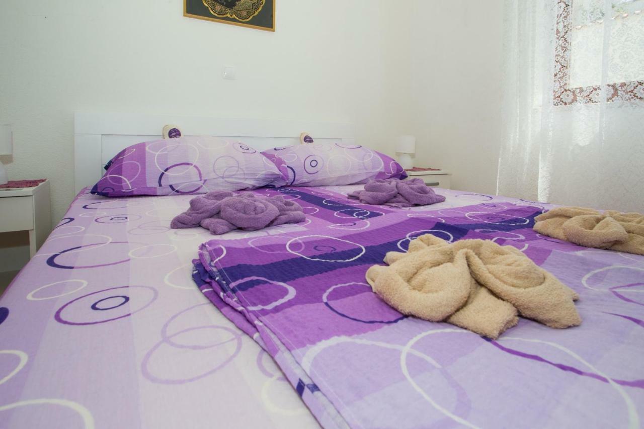 Apartments Mihic Makarska Ngoại thất bức ảnh