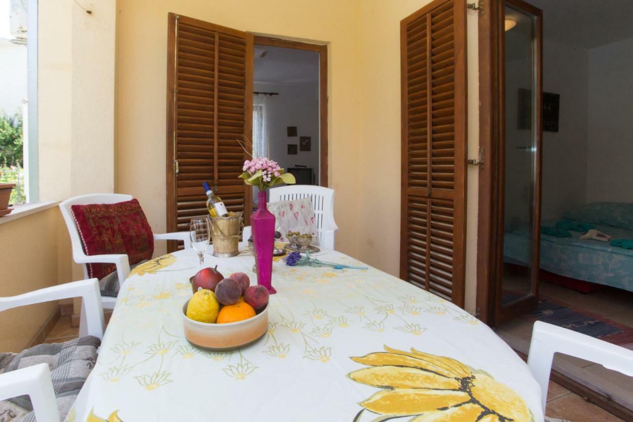 Apartments Mihic Makarska Ngoại thất bức ảnh
