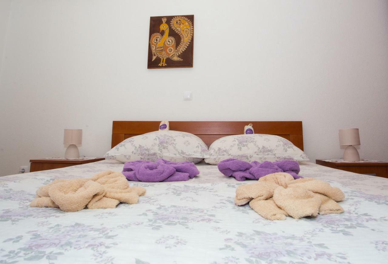 Apartments Mihic Makarska Ngoại thất bức ảnh