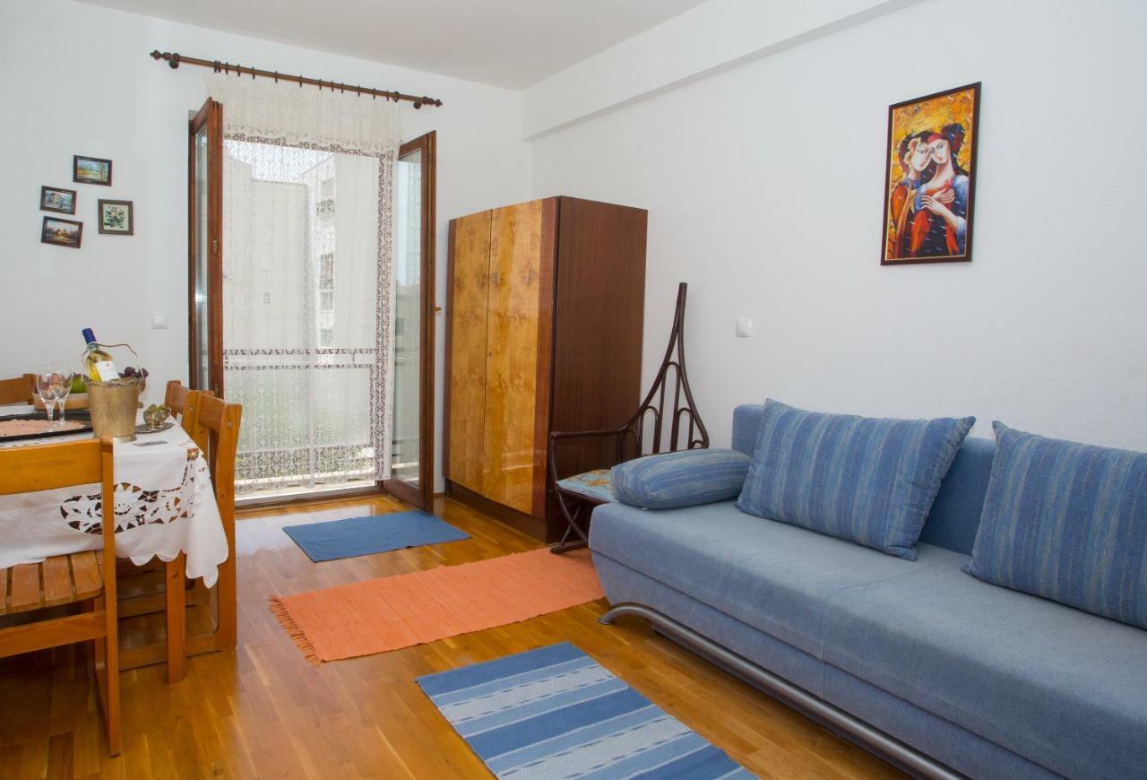 Apartments Mihic Makarska Ngoại thất bức ảnh