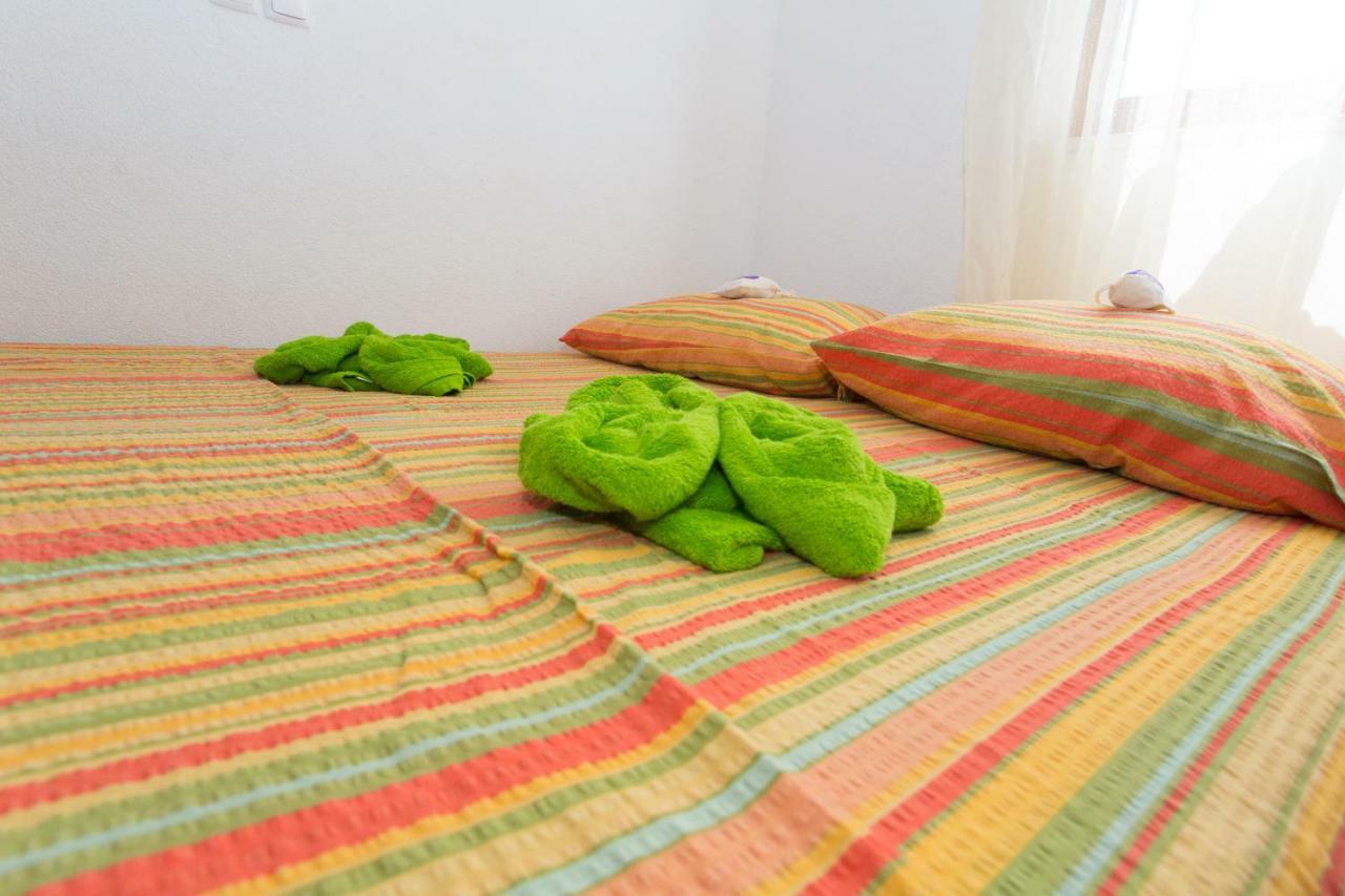 Apartments Mihic Makarska Ngoại thất bức ảnh