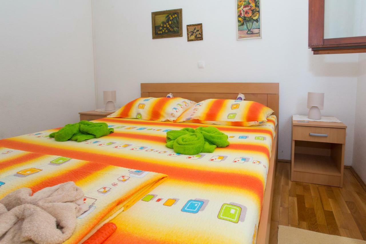 Apartments Mihic Makarska Ngoại thất bức ảnh